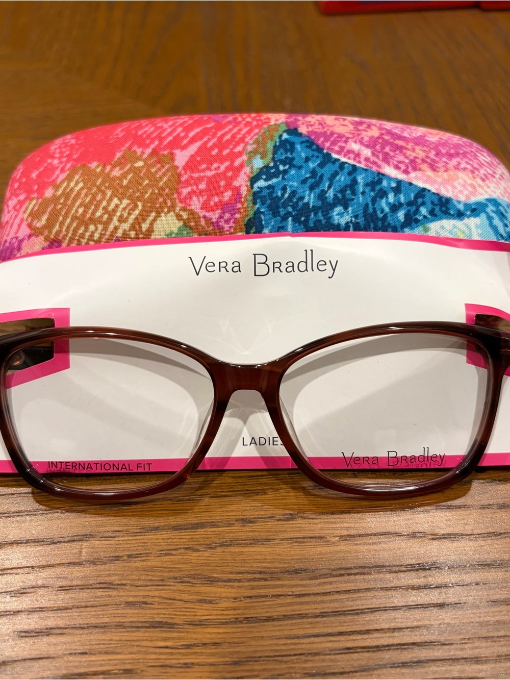 New NWT Vera Bradley Burgundy Brown Women's Eyeglass Frames 54-15-140 with case